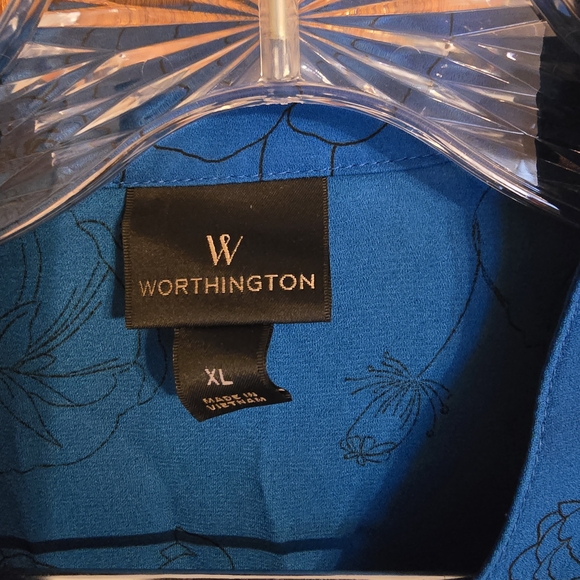 Worthington Blue Floral Blouse with Ruffle Trim - Picture 2 of 2